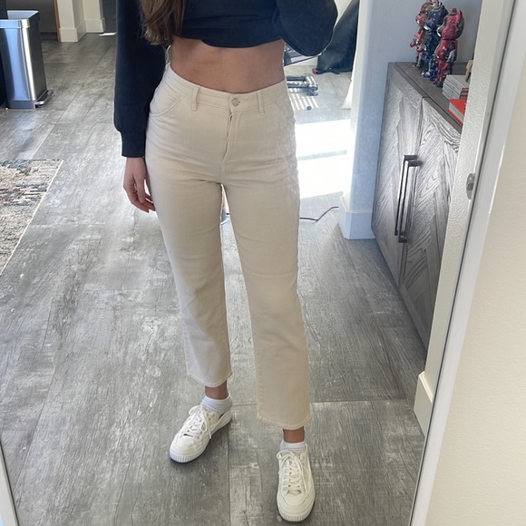 Aritzia Wilfree Free Soft Denim - Picture 7 of 16